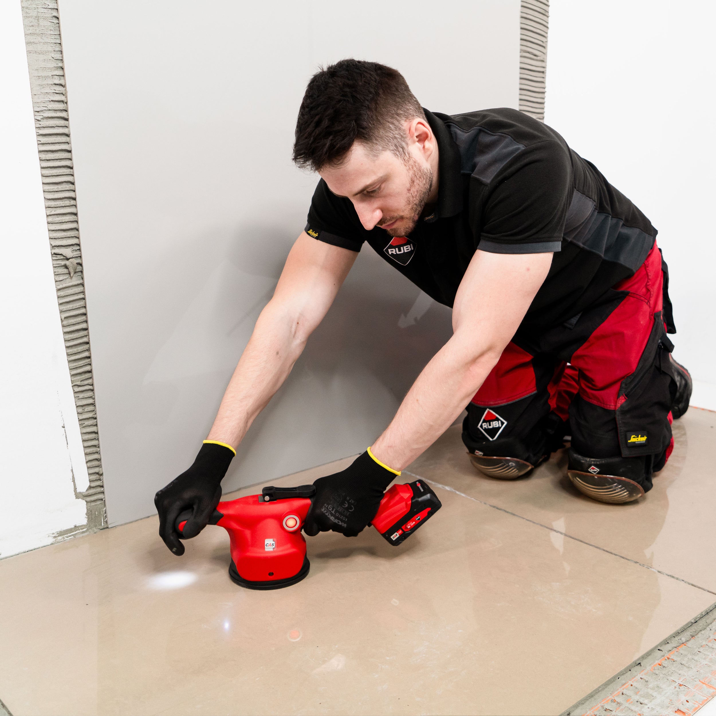 RUBI QUAKE ENERGY CAS: Cordless Tile Beater for Efficient